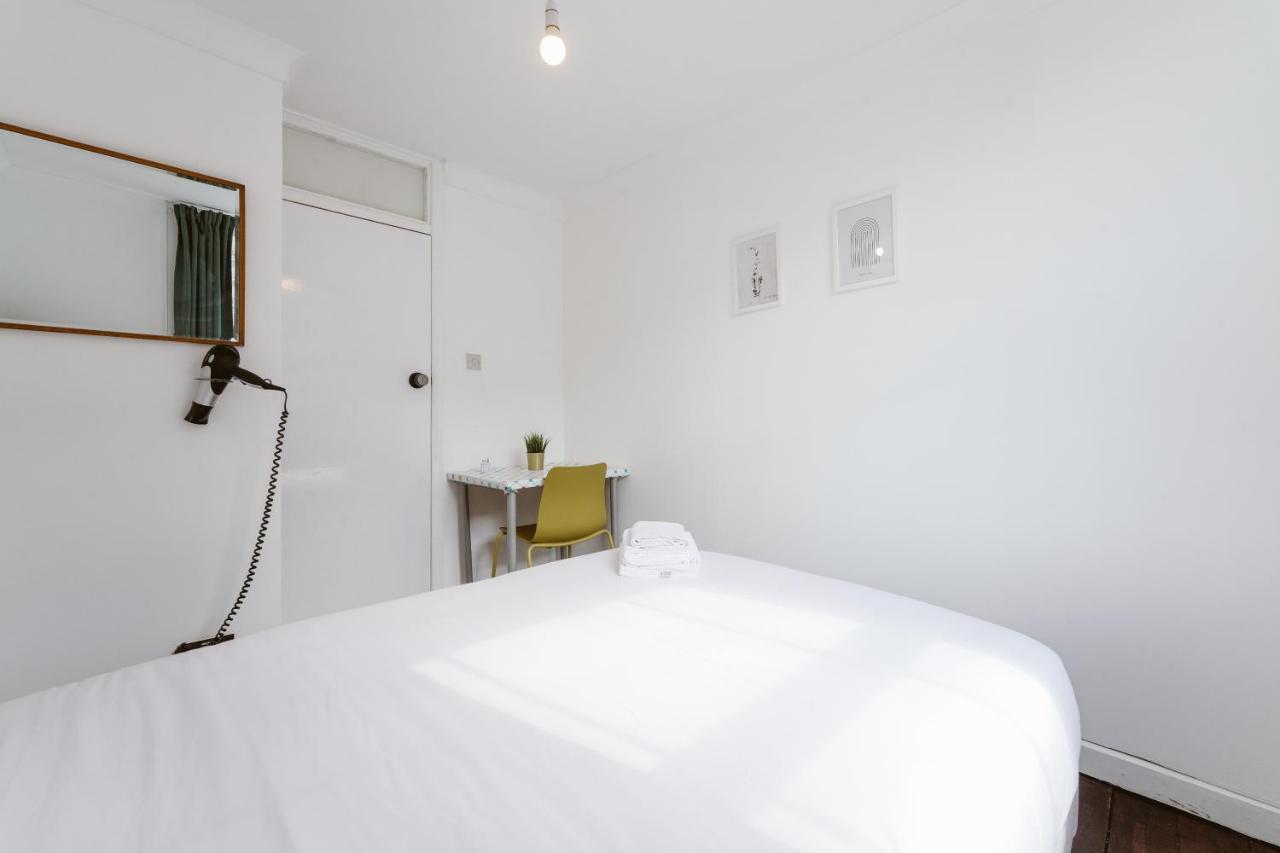 Great Rooms In Stepney Green Station - 12 Лондон Экстерьер фото