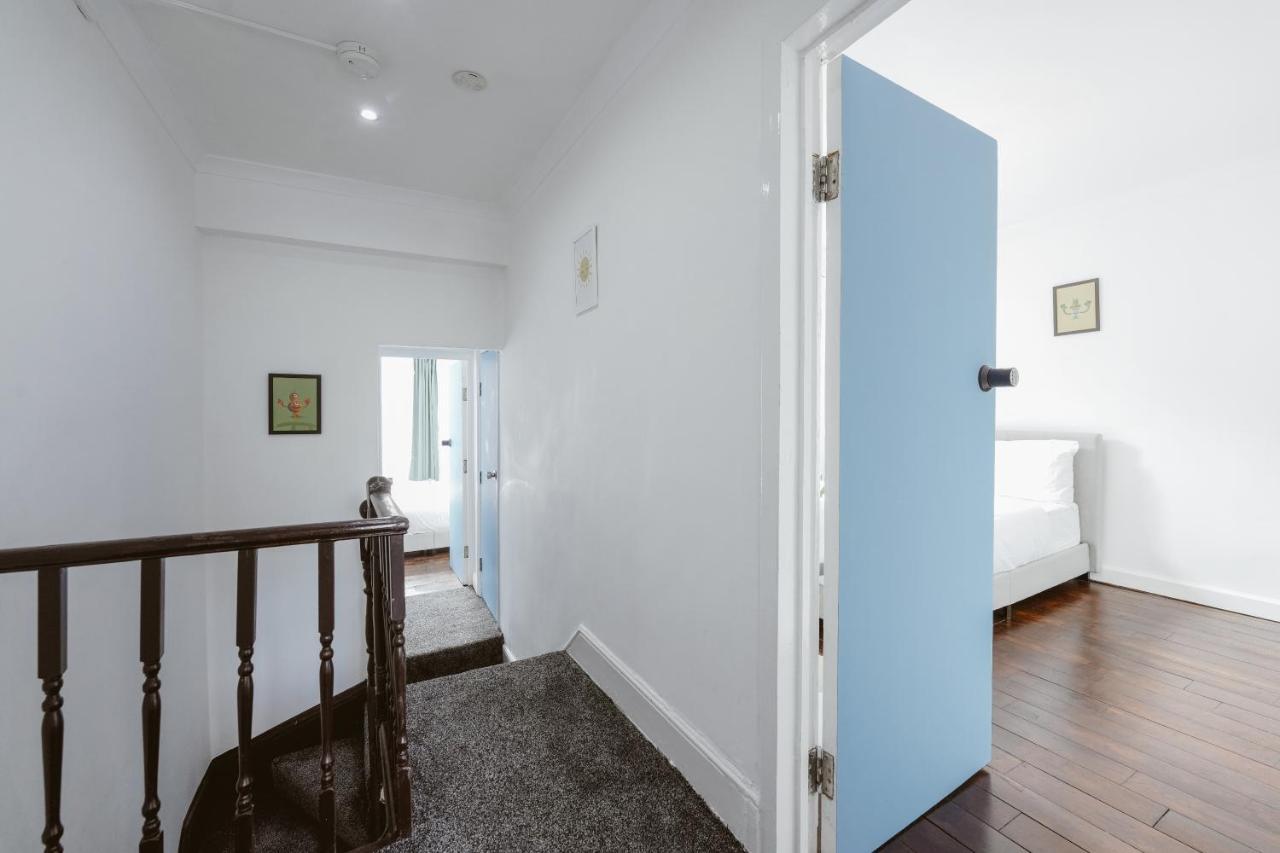 Great Rooms In Stepney Green Station - 12 Лондон Экстерьер фото
