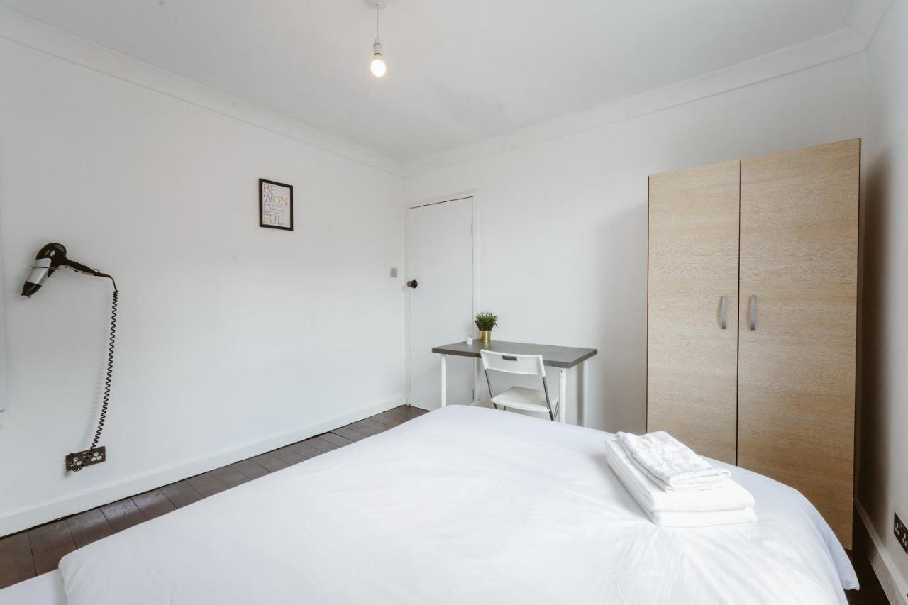 Great Rooms In Stepney Green Station - 12 Лондон Экстерьер фото